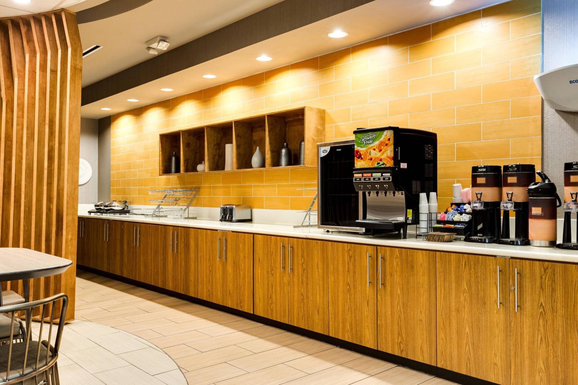 Hotel Springhill By Marriott Convention Center