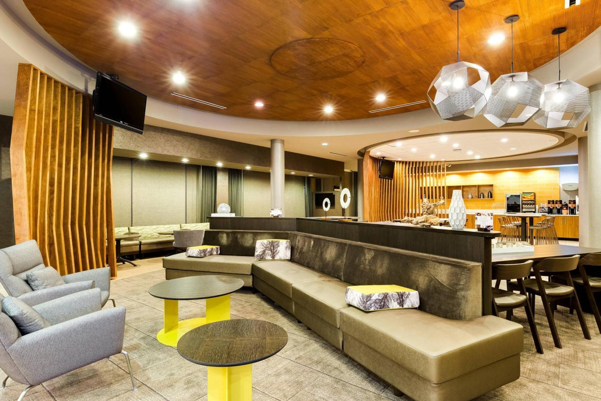 Hotel Springhill By Marriott Convention Center